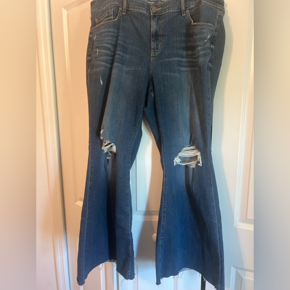 Torrid Perfect Super Flare Distressed Jeans – Size 20R